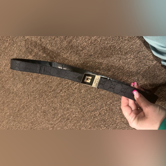 Authentic Gucci belt 48" women’s black logo material print READ - Picture 4 of 7